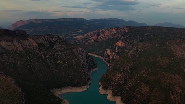 Canyon lake